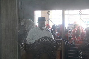 Asisten II Sekda Inhil Jemput Rombongan Haji